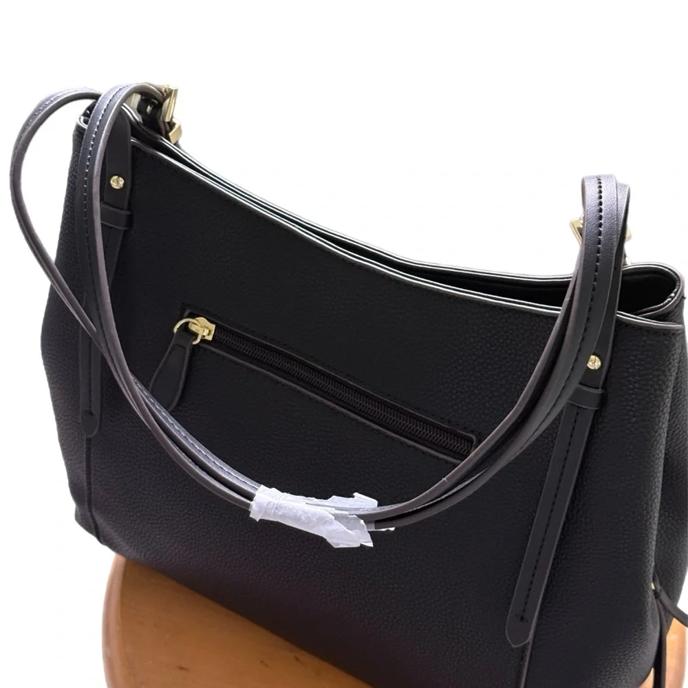 Liz Claiborne Elegant Black Shoulder Bag - Picture 1 of 4